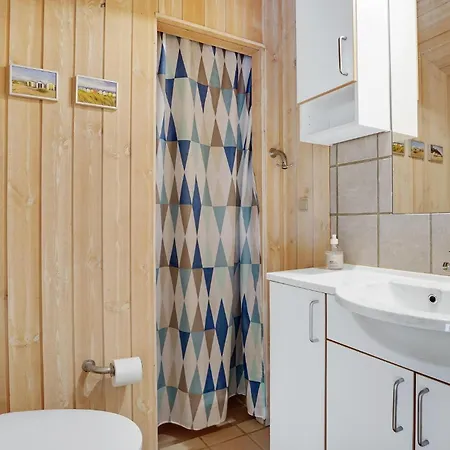 Four-bedroom In Tatil Evi