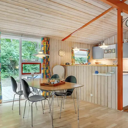 Four-bedroom In Tatil Evi *